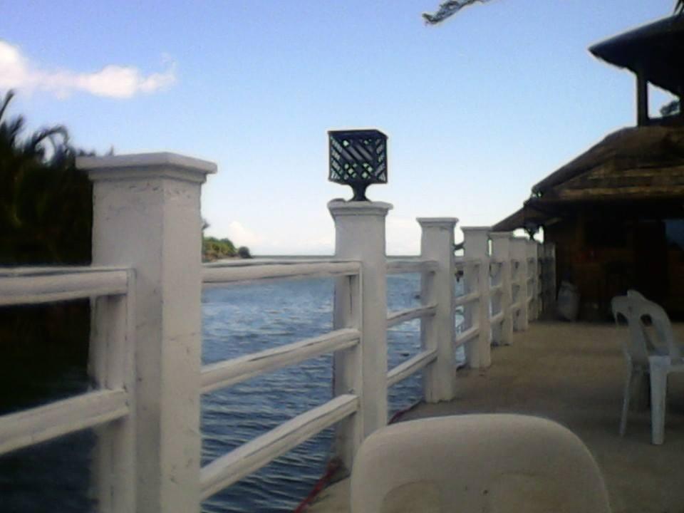 Bohol Seaside Beach Resort מראה חיצוני תמונה