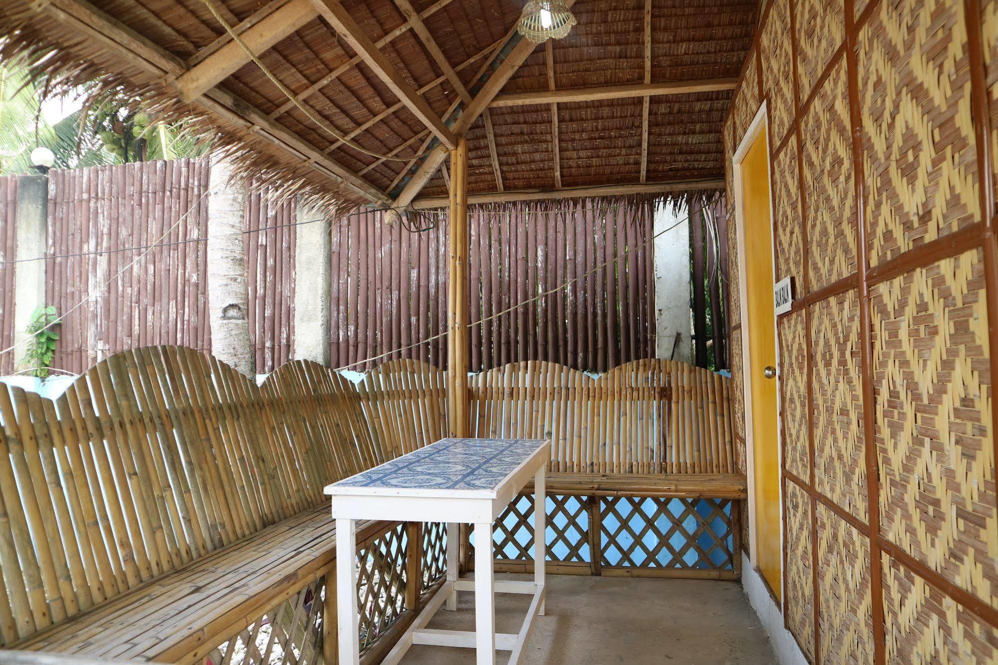 Bohol Seaside Beach Resort מראה חיצוני תמונה